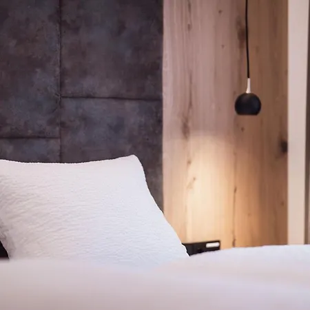 Rouda Luxury Retreat Am Kronplatz Aparthotel Olang
